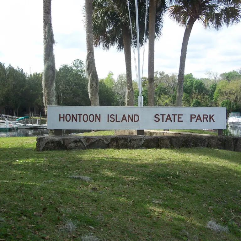 Hontoon Island